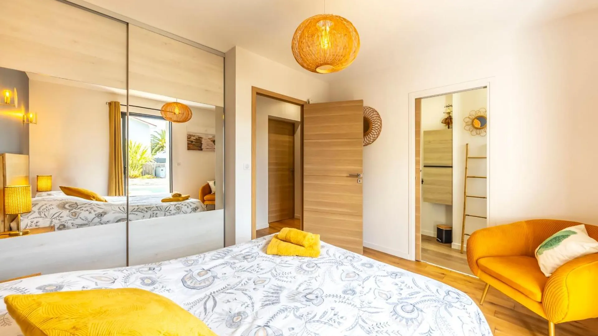 La Petite Californie An Enchanting Getaway In Anglet France